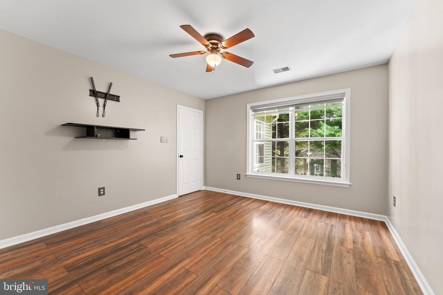 7124 DARK FOREST DR, MANASSAS, Virginia 20112, 6 Bedrooms Bedrooms, ,4 BathroomsBathrooms,Residential,For sale,7124 DARK FOREST DR,VAPW2100562 MLS # VAPW2100562