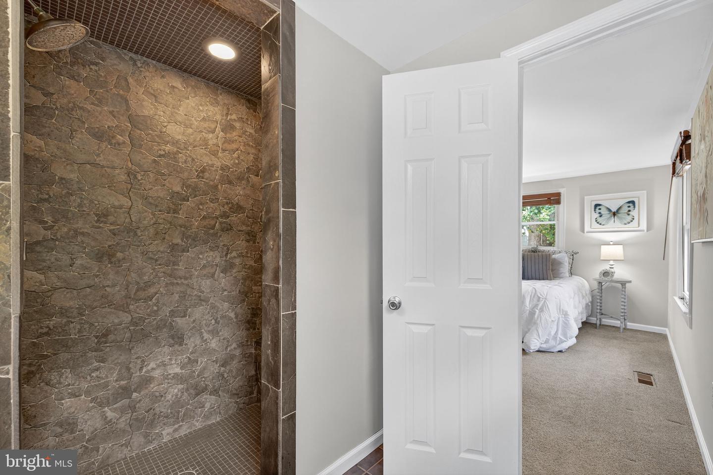 11505 BITTLE LN, NOKESVILLE, Virginia 20181, 3 Bedrooms Bedrooms, ,3 BathroomsBathrooms,Residential,For sale,11505 BITTLE LN,VAPW2100812 MLS # VAPW2100812