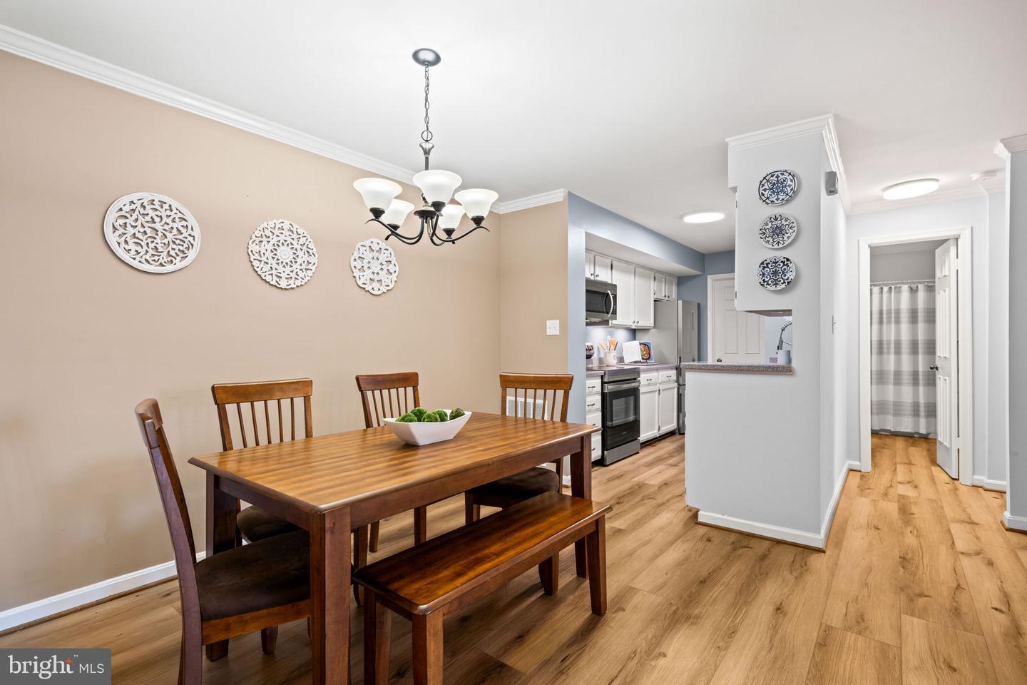 10203-A WILLOW MIST CT #73, OAKTON, Virginia 22124, 2 Bedrooms Bedrooms, ,2 BathroomsBathrooms,Residential,For sale,10203-A WILLOW MIST CT #73,VAFX2260484 MLS # VAFX2260484