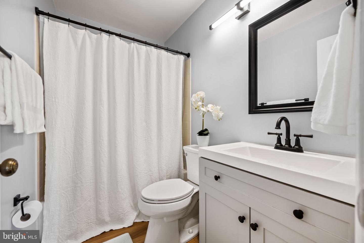 10203-A WILLOW MIST CT #73, OAKTON, Virginia 22124, 2 Bedrooms Bedrooms, ,2 BathroomsBathrooms,Residential,For sale,10203-A WILLOW MIST CT #73,VAFX2260484 MLS # VAFX2260484