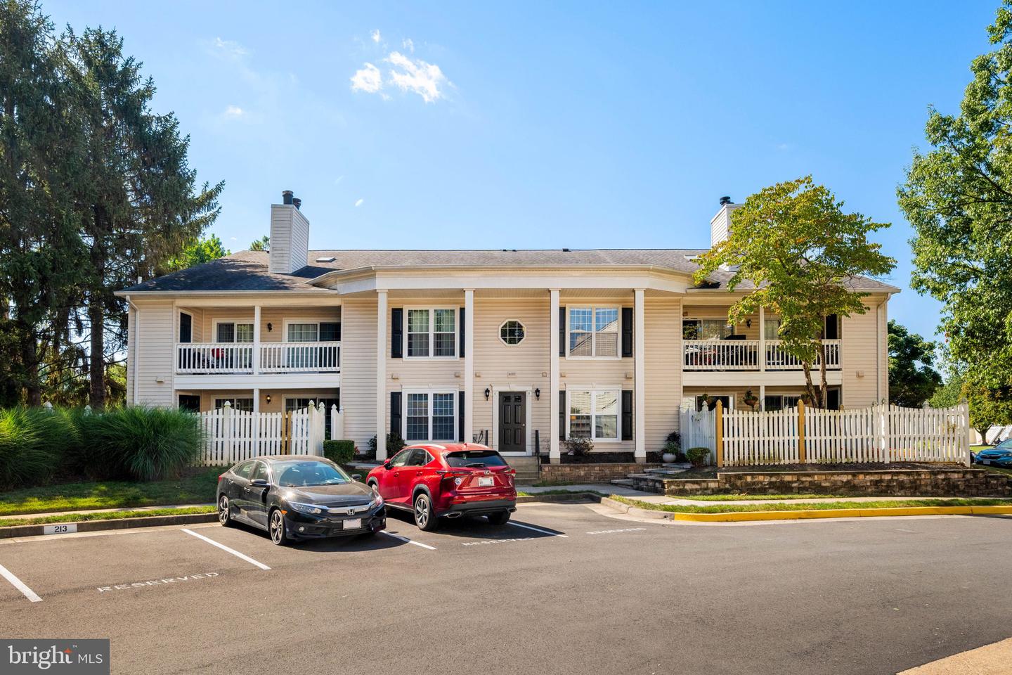 10203-A WILLOW MIST CT #73, OAKTON, Virginia 22124, 2 Bedrooms Bedrooms, ,2 BathroomsBathrooms,Residential,For sale,10203-A WILLOW MIST CT #73,VAFX2260484 MLS # VAFX2260484