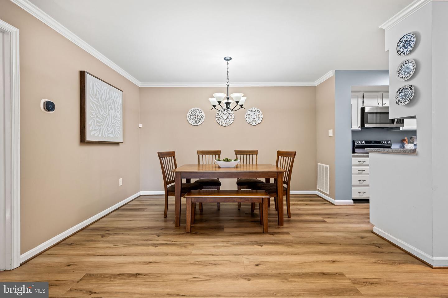 10203-A WILLOW MIST CT #73, OAKTON, Virginia 22124, 2 Bedrooms Bedrooms, ,2 BathroomsBathrooms,Residential,For sale,10203-A WILLOW MIST CT #73,VAFX2260484 MLS # VAFX2260484