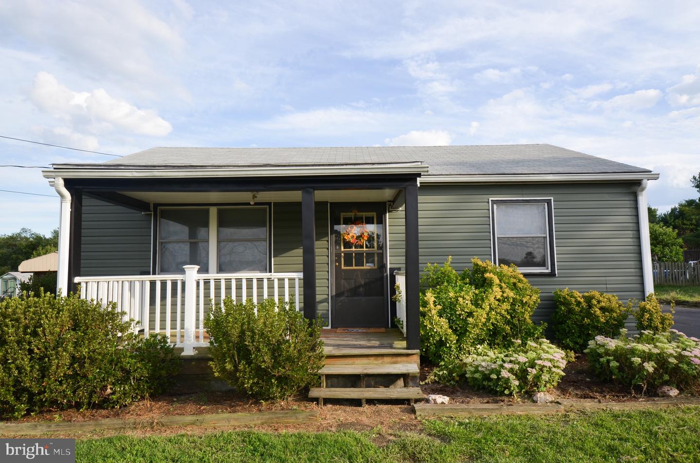24494 LAFAYETTE DR, UNIONVILLE, Virginia 22567, 3 Bedrooms Bedrooms, ,1 BathroomBathrooms,Residential,For sale,24494 LAFAYETTE DR,VAOR2010448 MLS # VAOR2010448