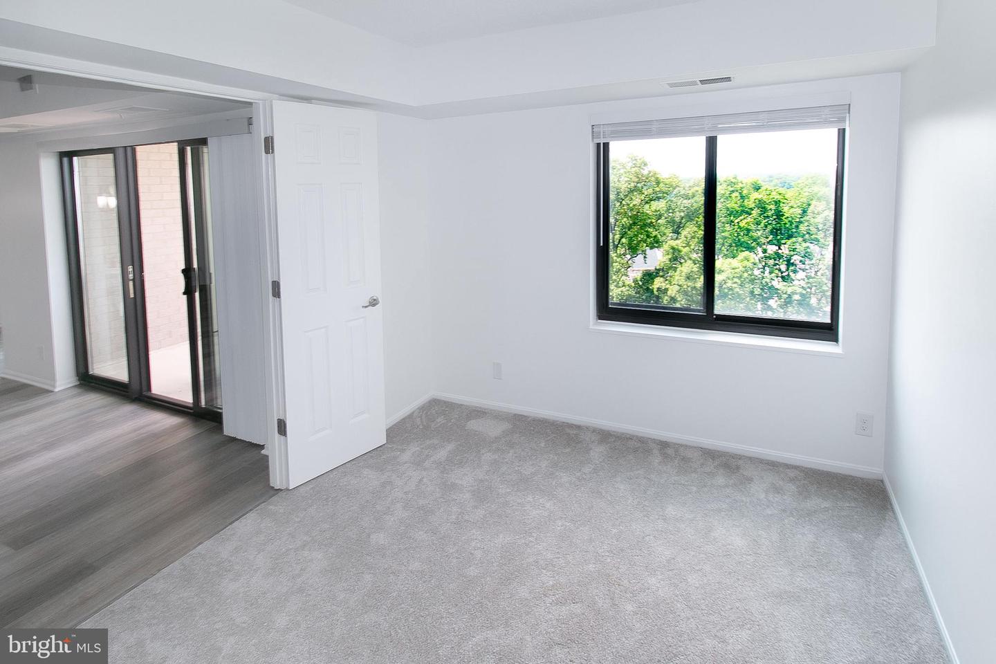 307 YOAKUM PKWY #1024, ALEXANDRIA, Virginia 22304, 2 Bedrooms Bedrooms, ,1 BathroomBathrooms,Residential,For sale,307 YOAKUM PKWY #1024,VAAX2048524 MLS # VAAX2048524