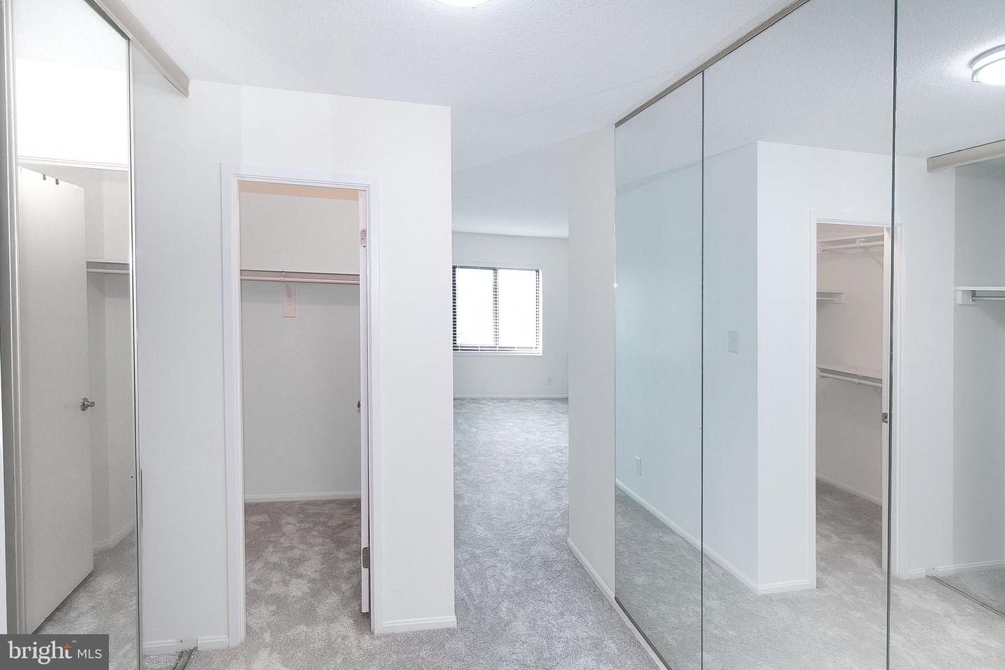 307 YOAKUM PKWY #1024, ALEXANDRIA, Virginia 22304, 2 Bedrooms Bedrooms, ,1 BathroomBathrooms,Residential,For sale,307 YOAKUM PKWY #1024,VAAX2048524 MLS # VAAX2048524
