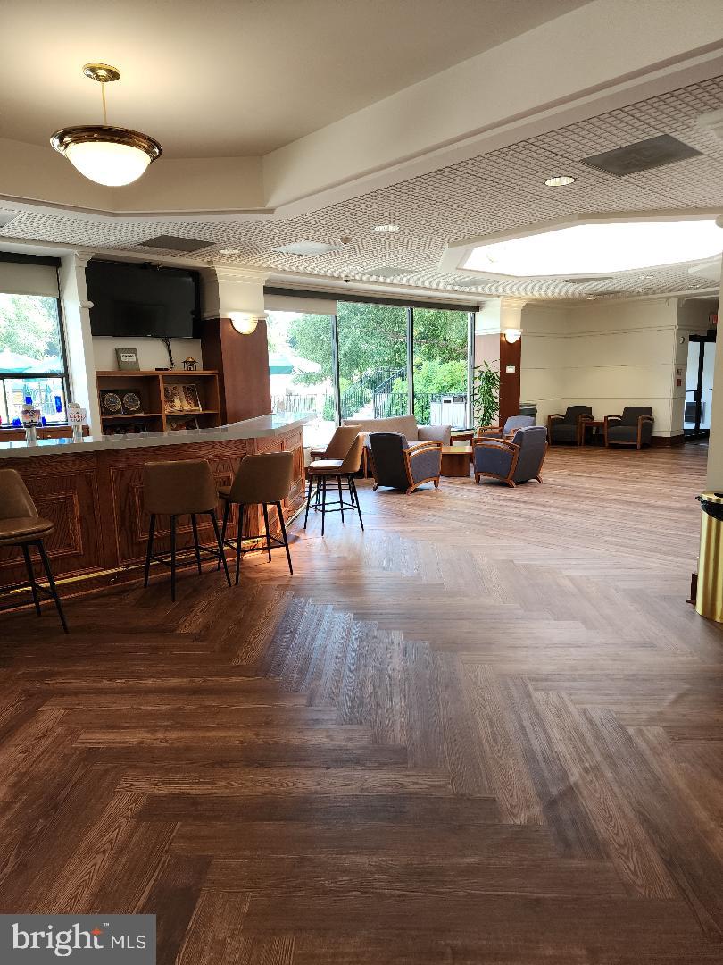 307 YOAKUM PKWY #1024, ALEXANDRIA, Virginia 22304, 2 Bedrooms Bedrooms, ,1 BathroomBathrooms,Residential,For sale,307 YOAKUM PKWY #1024,VAAX2048524 MLS # VAAX2048524