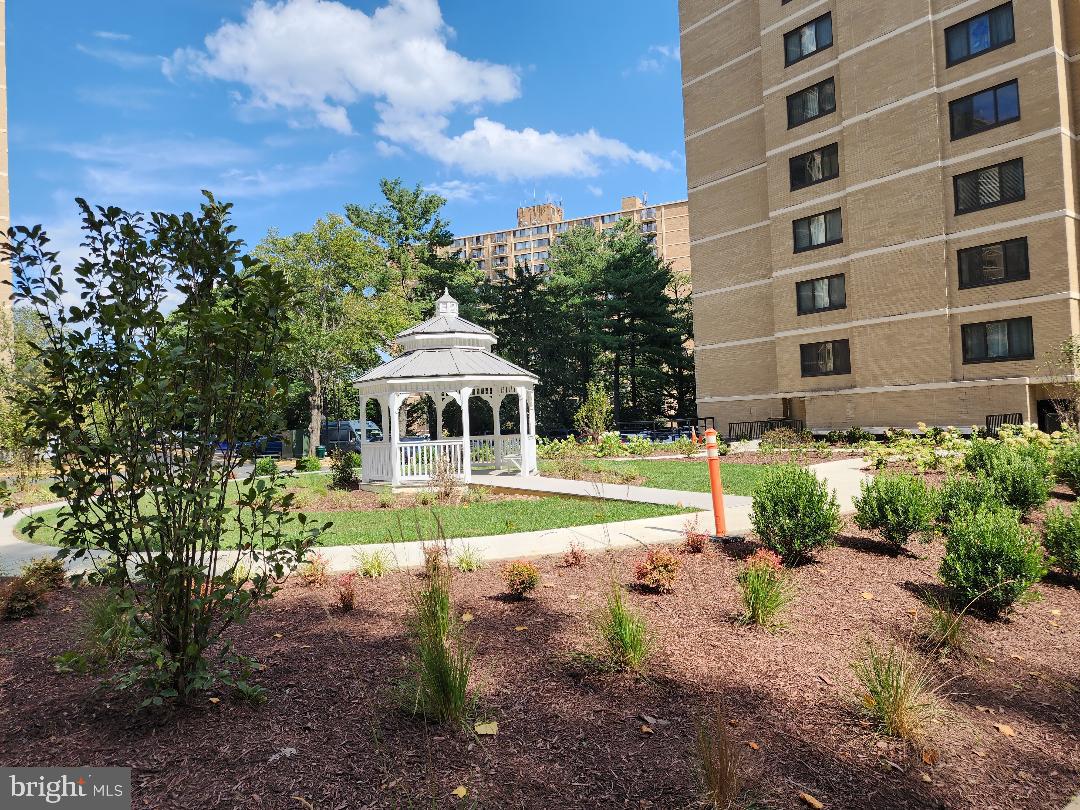 307 YOAKUM PKWY #1024, ALEXANDRIA, Virginia 22304, 2 Bedrooms Bedrooms, ,1 BathroomBathrooms,Residential,For sale,307 YOAKUM PKWY #1024,VAAX2048524 MLS # VAAX2048524