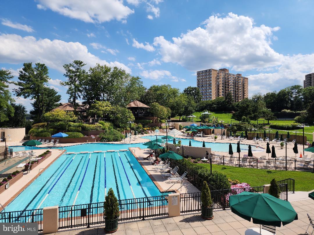 307 YOAKUM PKWY #1024, ALEXANDRIA, Virginia 22304, 2 Bedrooms Bedrooms, ,1 BathroomBathrooms,Residential,For sale,307 YOAKUM PKWY #1024,VAAX2048524 MLS # VAAX2048524