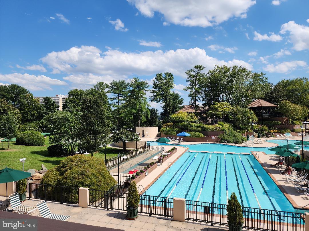 307 YOAKUM PKWY #1024, ALEXANDRIA, Virginia 22304, 2 Bedrooms Bedrooms, ,1 BathroomBathrooms,Residential,For sale,307 YOAKUM PKWY #1024,VAAX2048524 MLS # VAAX2048524