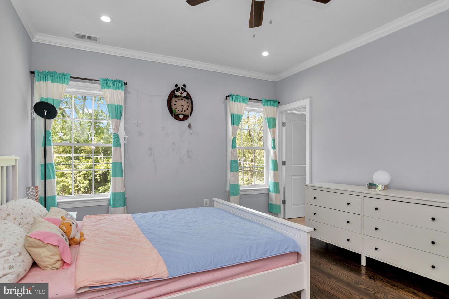 1800 GILSON ST, FALLS CHURCH, Virginia 22043, 6 Bedrooms Bedrooms, ,6 BathroomsBathrooms,Residential,For sale,1800 GILSON ST,VAFX2260938 MLS # VAFX2260938