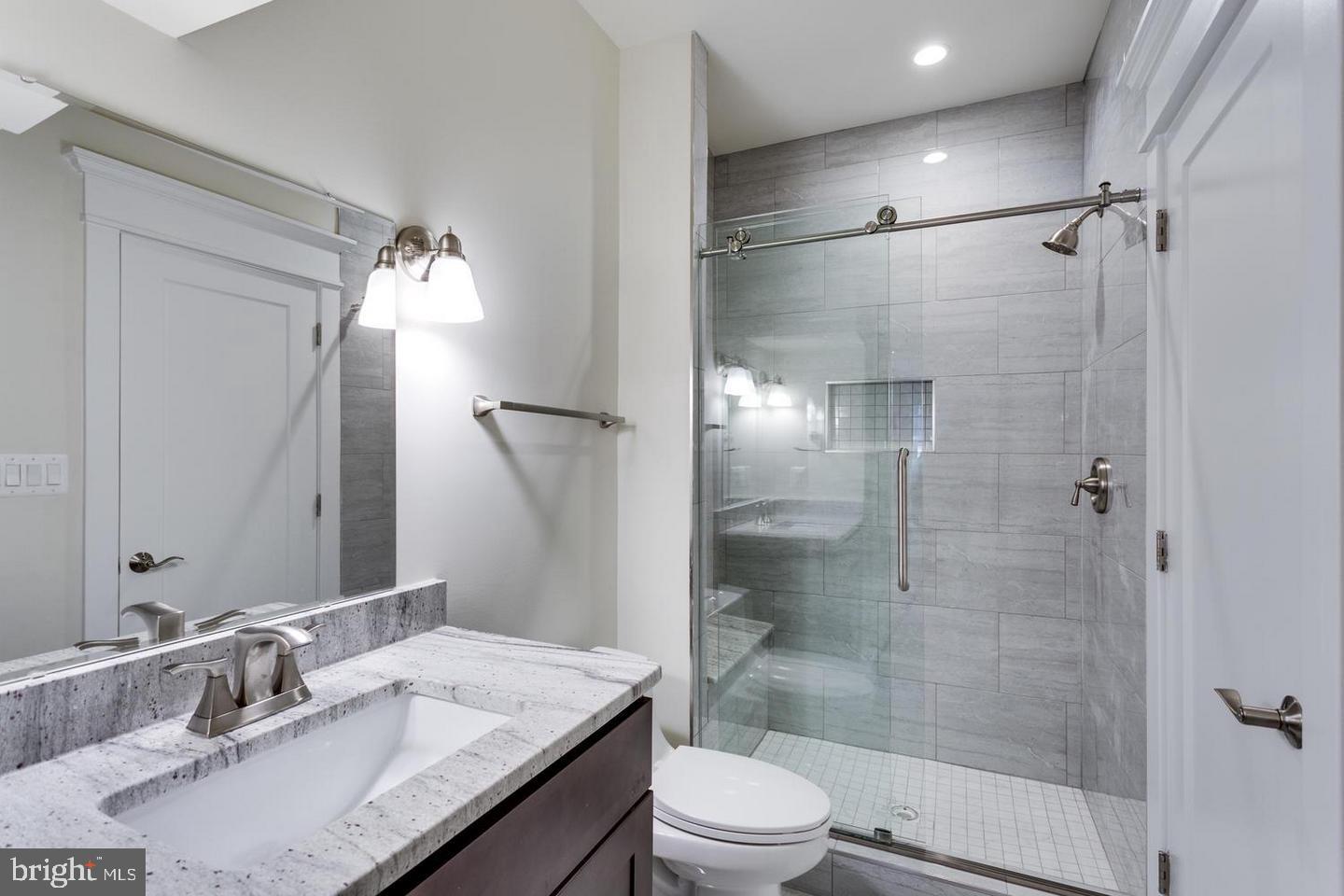 1800 GILSON ST, FALLS CHURCH, Virginia 22043, 6 Bedrooms Bedrooms, ,6 BathroomsBathrooms,Residential,For sale,1800 GILSON ST,VAFX2260938 MLS # VAFX2260938