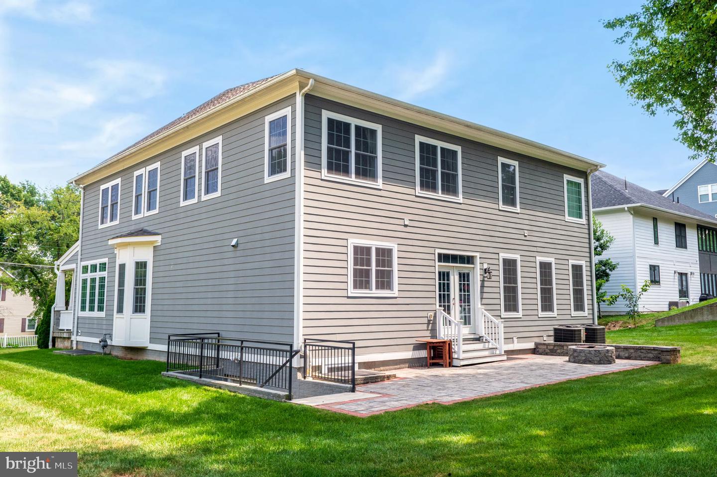 1800 GILSON ST, FALLS CHURCH, Virginia 22043, 6 Bedrooms Bedrooms, ,6 BathroomsBathrooms,Residential,For sale,1800 GILSON ST,VAFX2260938 MLS # VAFX2260938