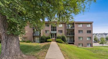 12705 DARA DR #301, WOODBRIDGE, Virginia 22192, 1 Bedroom Bedrooms, 4 Rooms Rooms,1 BathroomBathrooms,Residential,For sale,12705 DARA DR #301,VAPW2101396 MLS # VAPW2101396