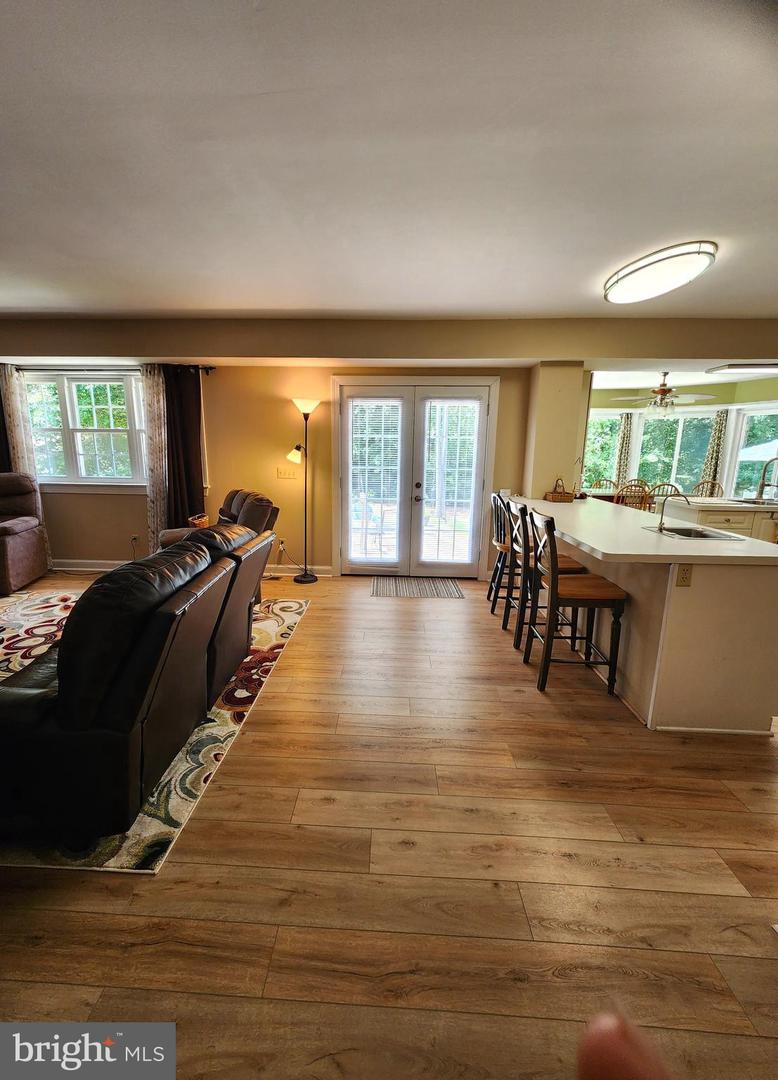 31 RIVER RIDGE LN, FREDERICKSBURG, Virginia 22406, 6 Bedrooms Bedrooms, ,4 BathroomsBathrooms,Residential,For sale,31 RIVER RIDGE LN,VAST2041806 MLS # VAST2041806