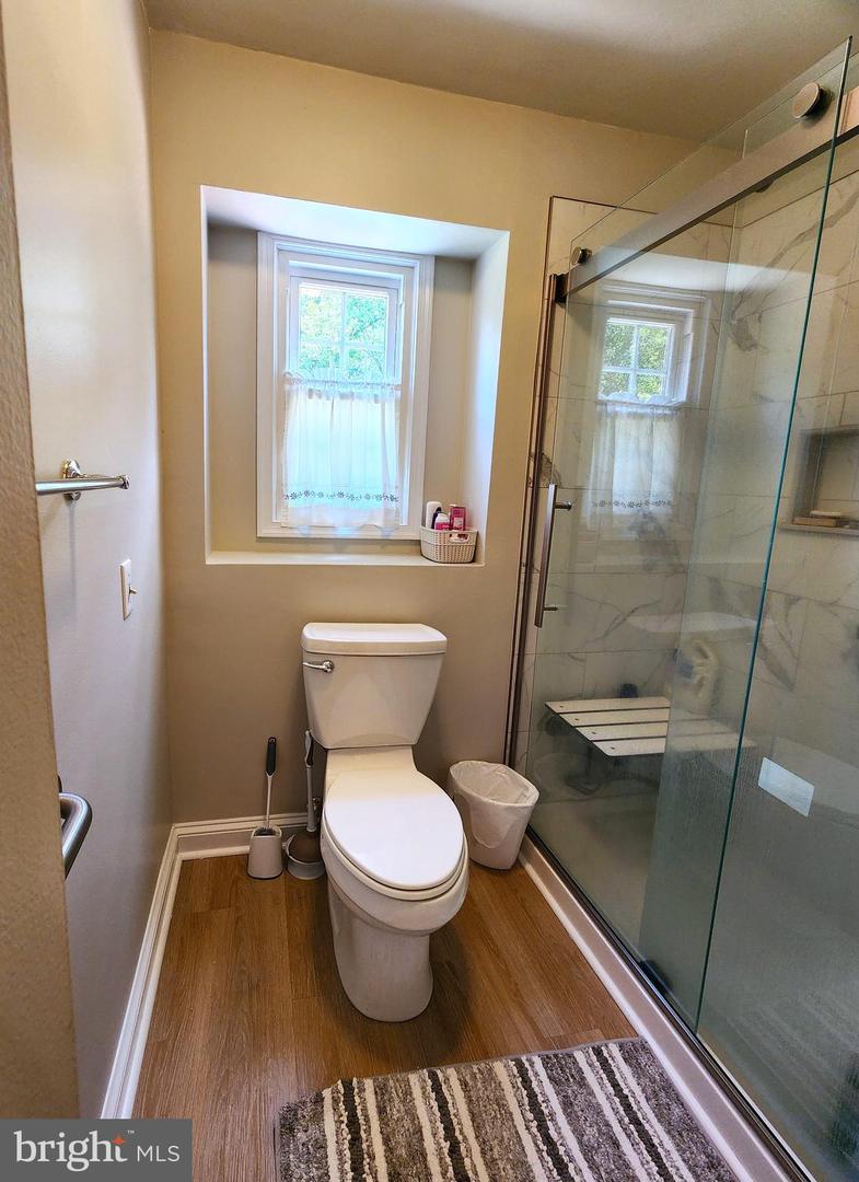 31 RIVER RIDGE LN, FREDERICKSBURG, Virginia 22406, 6 Bedrooms Bedrooms, ,4 BathroomsBathrooms,Residential,For sale,31 RIVER RIDGE LN,VAST2041806 MLS # VAST2041806