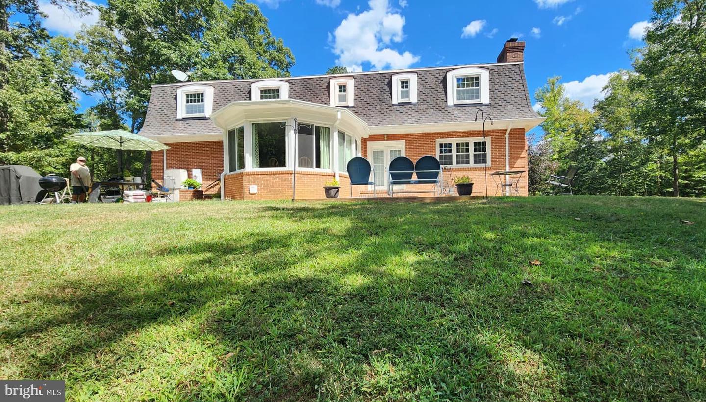 31 RIVER RIDGE LN, FREDERICKSBURG, Virginia 22406, 6 Bedrooms Bedrooms, ,4 BathroomsBathrooms,Residential,For sale,31 RIVER RIDGE LN,VAST2041806 MLS # VAST2041806