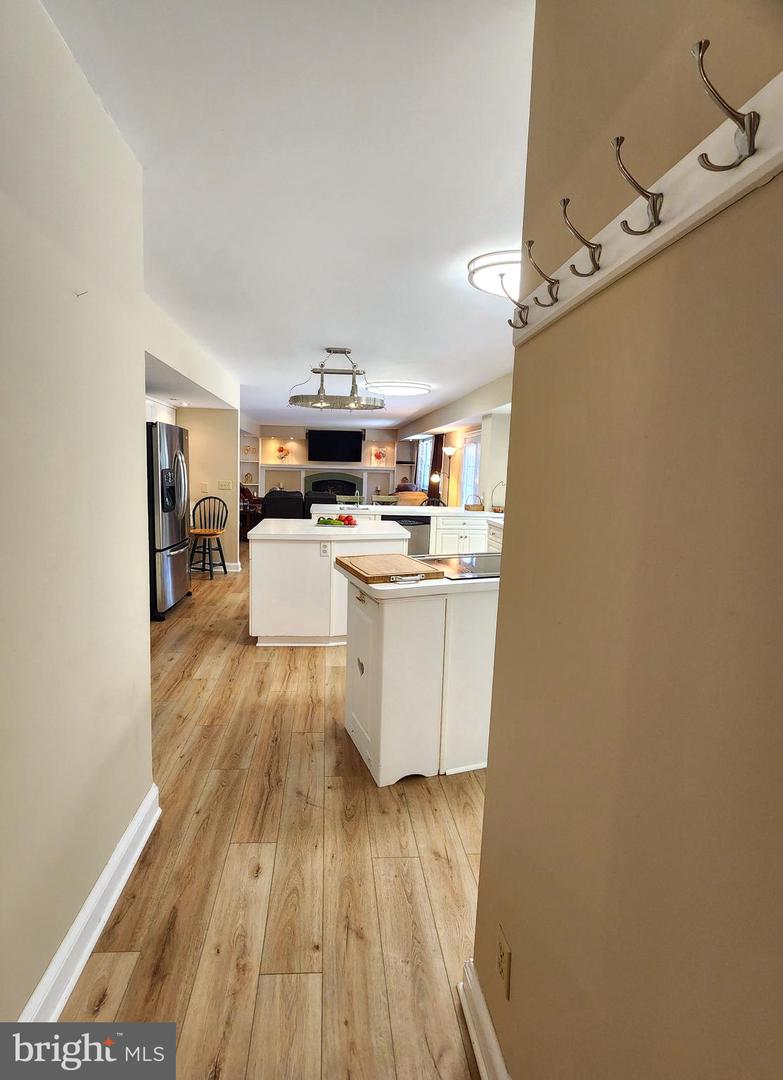 31 RIVER RIDGE LN, FREDERICKSBURG, Virginia 22406, 6 Bedrooms Bedrooms, ,4 BathroomsBathrooms,Residential,For sale,31 RIVER RIDGE LN,VAST2041806 MLS # VAST2041806