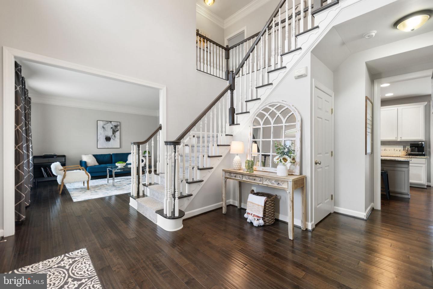 5932 AMBER RIDGE RD, HAYMARKET, Virginia 20169, 4 Bedrooms Bedrooms, 10 Rooms Rooms,4 BathroomsBathrooms,Residential,For sale,5932 AMBER RIDGE RD,VAPW2101490 MLS # VAPW2101490