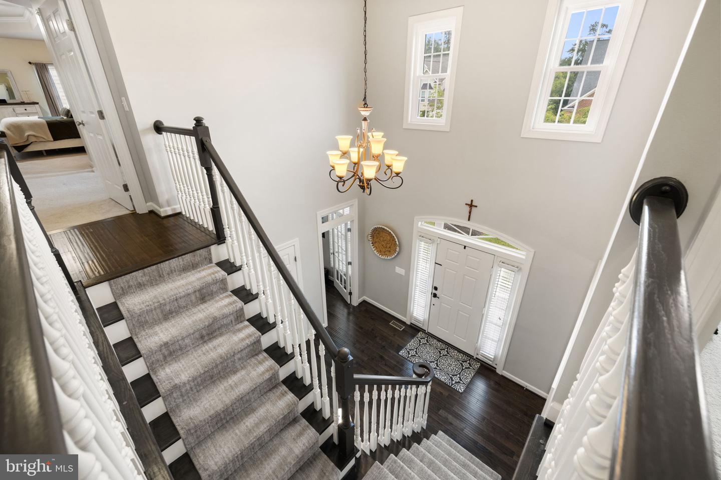 5932 AMBER RIDGE RD, HAYMARKET, Virginia 20169, 4 Bedrooms Bedrooms, 10 Rooms Rooms,4 BathroomsBathrooms,Residential,For sale,5932 AMBER RIDGE RD,VAPW2101490 MLS # VAPW2101490