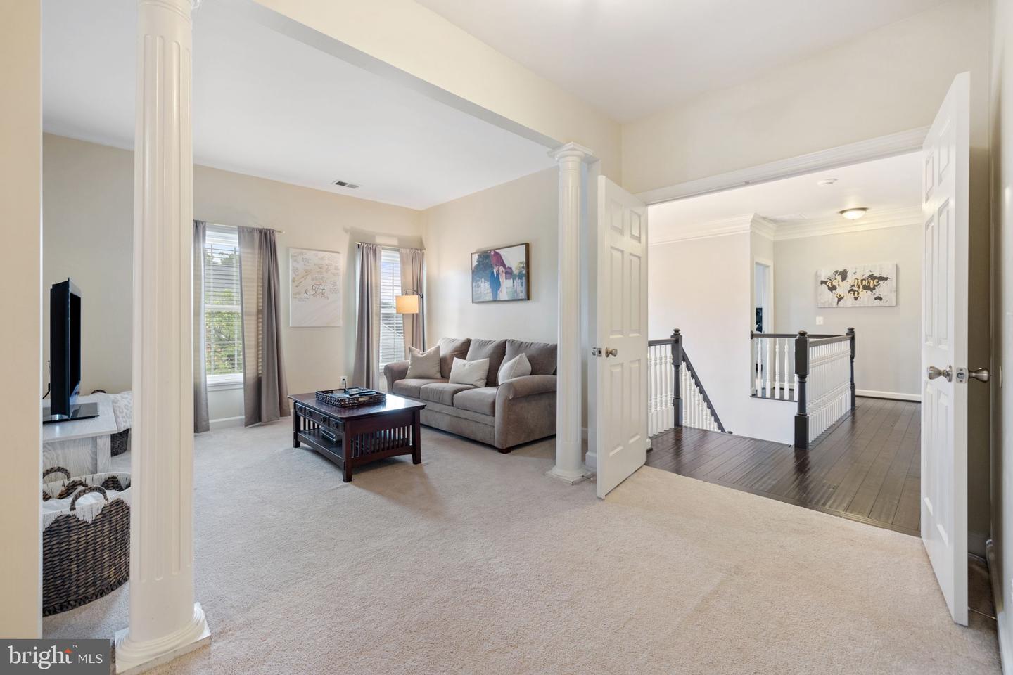 5932 AMBER RIDGE RD, HAYMARKET, Virginia 20169, 4 Bedrooms Bedrooms, 10 Rooms Rooms,4 BathroomsBathrooms,Residential,For sale,5932 AMBER RIDGE RD,VAPW2101490 MLS # VAPW2101490
