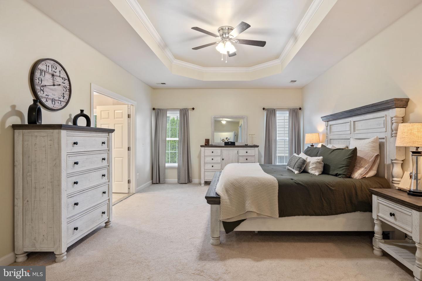 5932 AMBER RIDGE RD, HAYMARKET, Virginia 20169, 4 Bedrooms Bedrooms, 10 Rooms Rooms,4 BathroomsBathrooms,Residential,For sale,5932 AMBER RIDGE RD,VAPW2101490 MLS # VAPW2101490