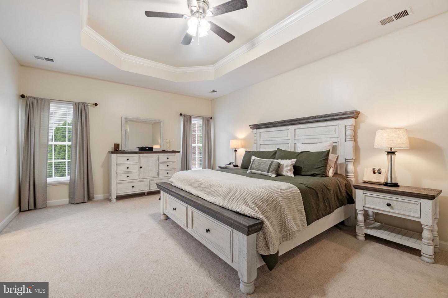 5932 AMBER RIDGE RD, HAYMARKET, Virginia 20169, 4 Bedrooms Bedrooms, 10 Rooms Rooms,4 BathroomsBathrooms,Residential,For sale,5932 AMBER RIDGE RD,VAPW2101490 MLS # VAPW2101490