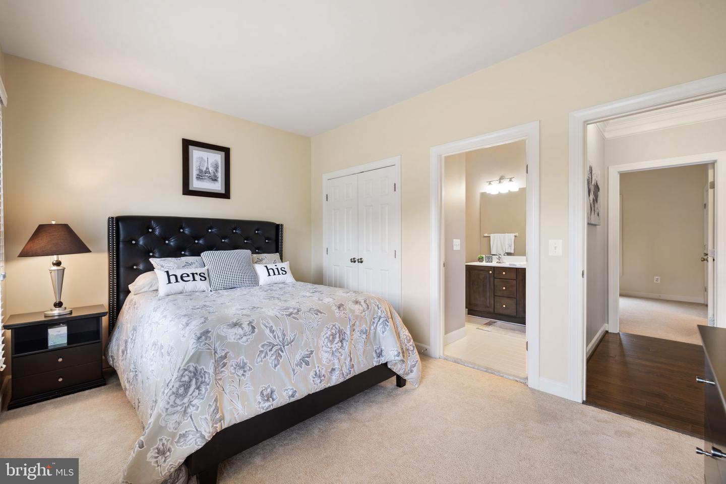 5932 AMBER RIDGE RD, HAYMARKET, Virginia 20169, 4 Bedrooms Bedrooms, 10 Rooms Rooms,4 BathroomsBathrooms,Residential,For sale,5932 AMBER RIDGE RD,VAPW2101490 MLS # VAPW2101490
