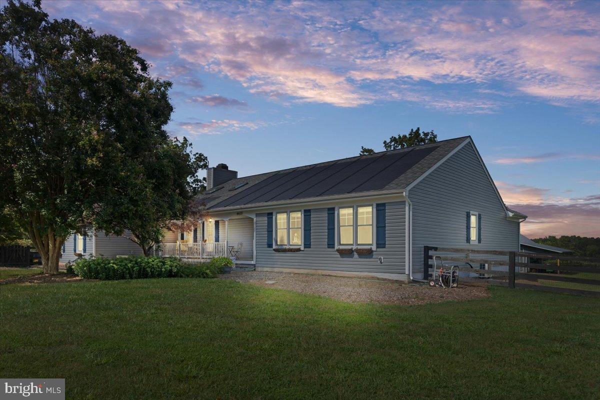4459 WINCHESTER RD, MARSHALL, Virginia 20115, 3 Bedrooms Bedrooms, 16 Rooms Rooms,3 BathroomsBathrooms,Residential,For sale,4459 WINCHESTER RD,VAFQ2017924 MLS # VAFQ2017924