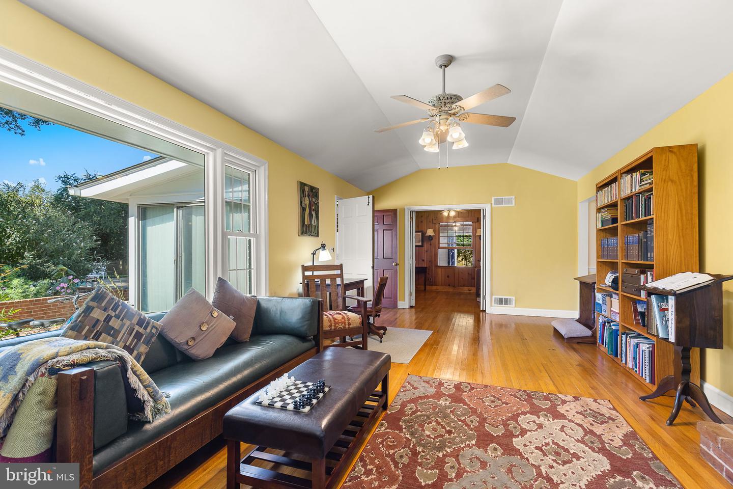 306 STUYVESANT ST, WARRENTON, Virginia 20186, 3 Bedrooms Bedrooms, 13 Rooms Rooms,2 BathroomsBathrooms,Residential,For sale,306 STUYVESANT ST,VAFQ2017982 MLS # VAFQ2017982