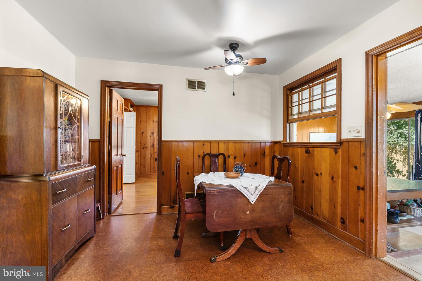 306 STUYVESANT ST, WARRENTON, Virginia 20186, 3 Bedrooms Bedrooms, 13 Rooms Rooms,2 BathroomsBathrooms,Residential,For sale,306 STUYVESANT ST,VAFQ2017982 MLS # VAFQ2017982