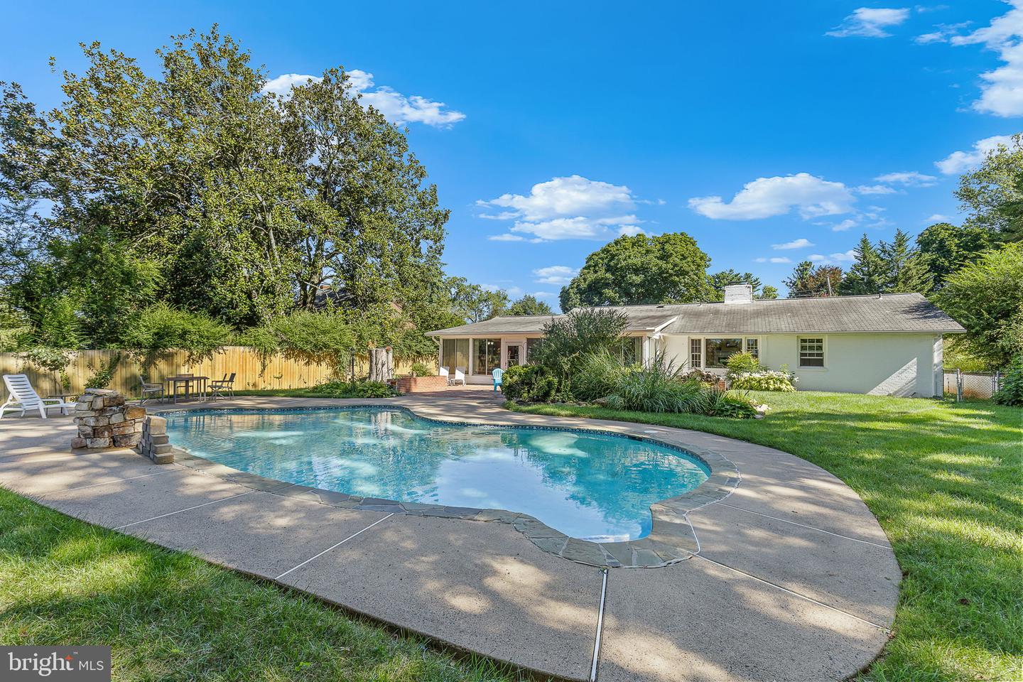 306 STUYVESANT ST, WARRENTON, Virginia 20186, 3 Bedrooms Bedrooms, 13 Rooms Rooms,2 BathroomsBathrooms,Residential,For sale,306 STUYVESANT ST,VAFQ2017982 MLS # VAFQ2017982