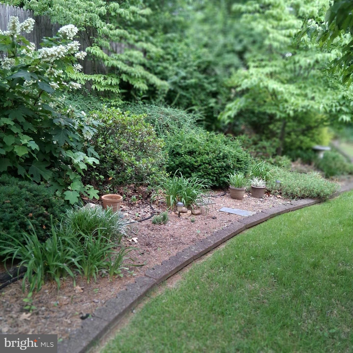 2700 BRYAN PL, ALEXANDRIA, Virginia 22302, 4 Bedrooms Bedrooms, 10 Rooms Rooms,2 BathroomsBathrooms,Residential,For sale,2700 BRYAN PL,VAAX2048760 MLS # VAAX2048760