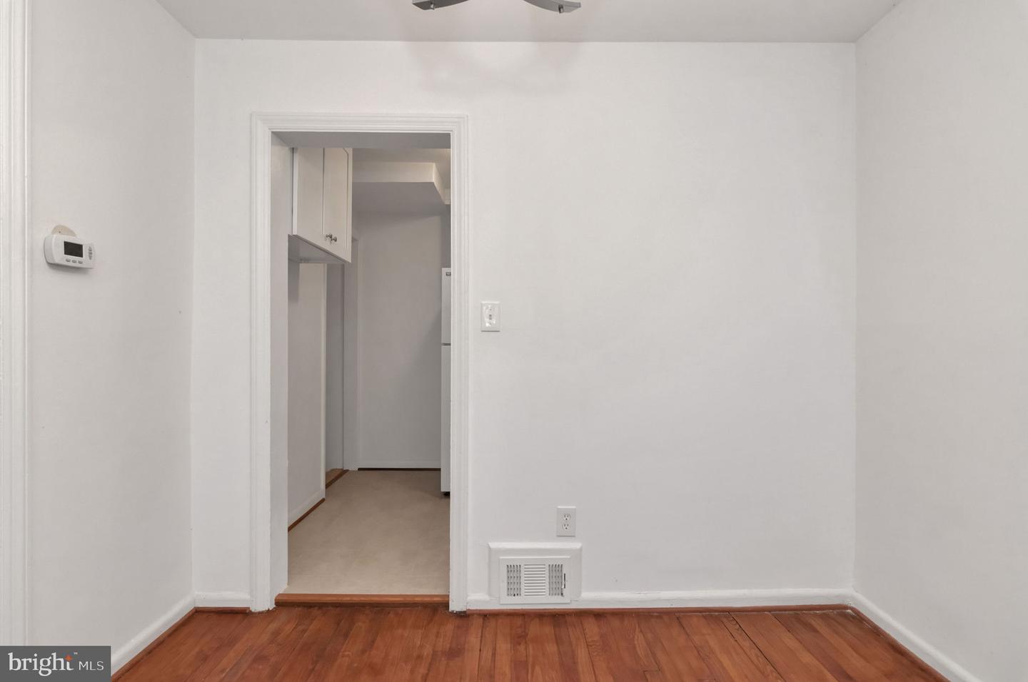 2826 JEFFERSON DR, ALEXANDRIA, Virginia 22303, 2 Bedrooms Bedrooms, ,1 BathroomBathrooms,Residential,For sale,2826 JEFFERSON DR,VAFX2262276 MLS # VAFX2262276
