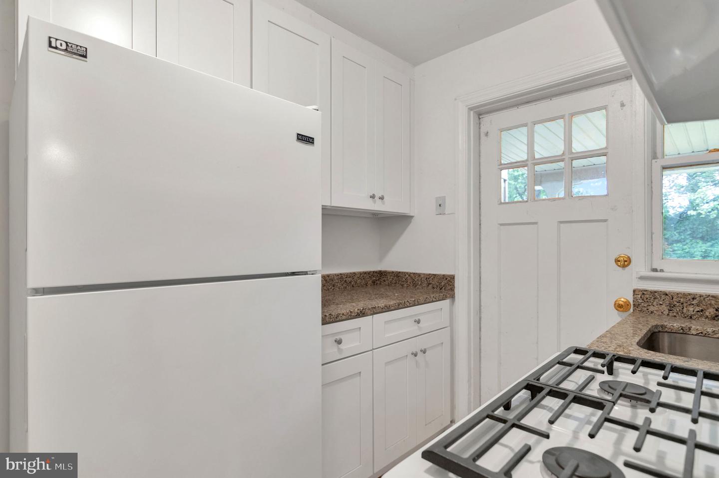 2826 JEFFERSON DR, ALEXANDRIA, Virginia 22303, 2 Bedrooms Bedrooms, ,1 BathroomBathrooms,Residential,For sale,2826 JEFFERSON DR,VAFX2262276 MLS # VAFX2262276