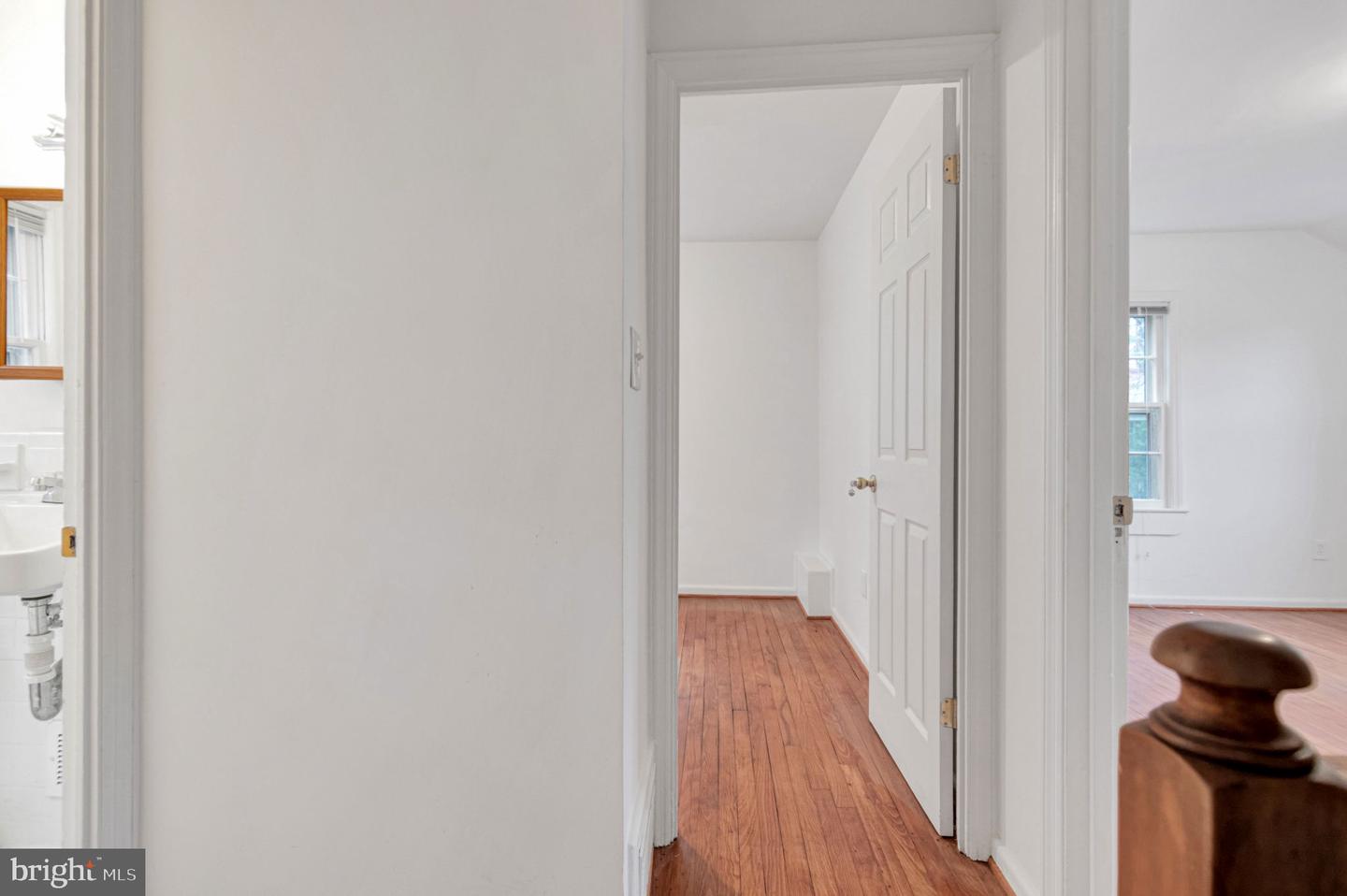 2826 JEFFERSON DR, ALEXANDRIA, Virginia 22303, 2 Bedrooms Bedrooms, ,1 BathroomBathrooms,Residential,For sale,2826 JEFFERSON DR,VAFX2262276 MLS # VAFX2262276