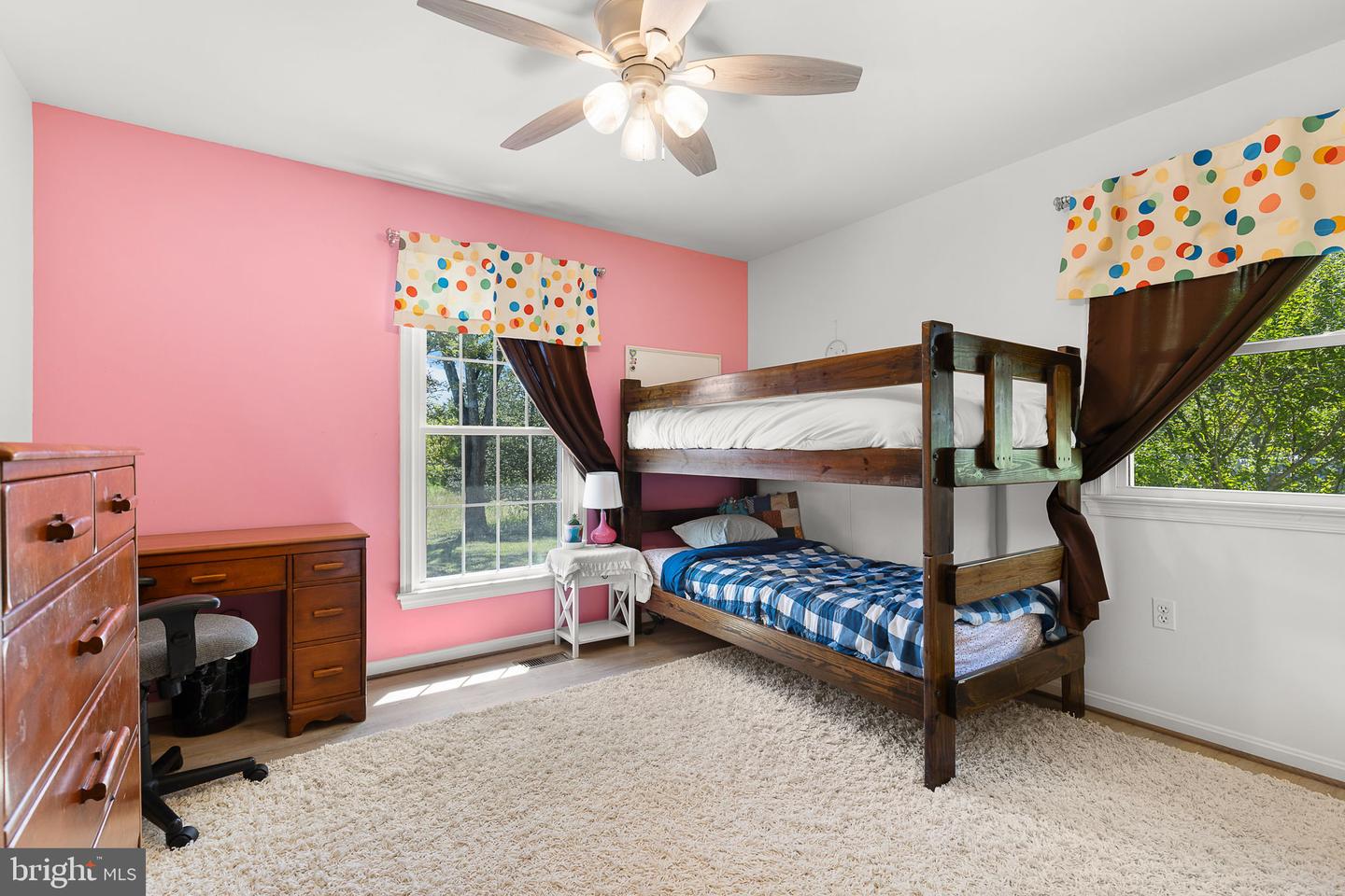 11108 & 11106 LONESOME RD, NOKESVILLE, Virginia 20181, 3 Bedrooms Bedrooms, 11 Rooms Rooms,2 BathroomsBathrooms,Residential,For sale,11108 & 11106 LONESOME RD,VAPW2101996 MLS # VAPW2101996