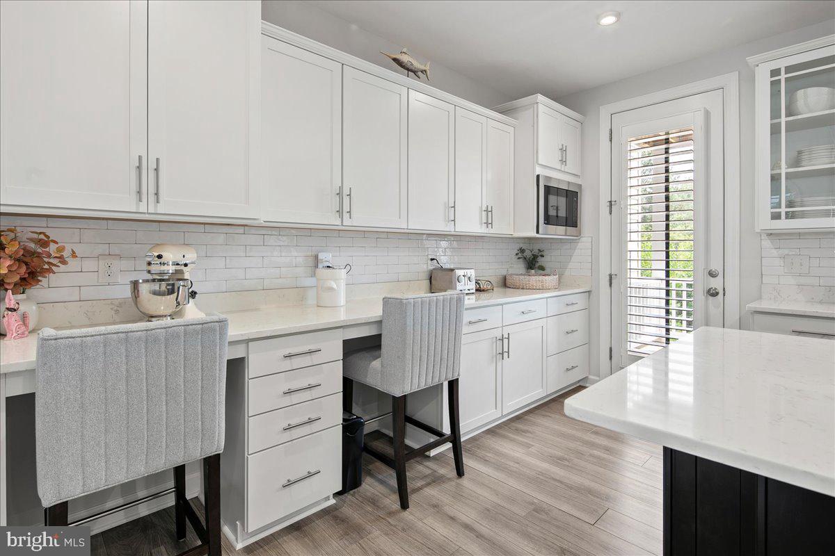 8125 BOCK FARM PL, ALEXANDRIA, Virginia 22306, 4 Bedrooms Bedrooms, ,3 BathroomsBathrooms,Residential,For sale,8125 BOCK FARM PL,VAFX2262346 MLS # VAFX2262346