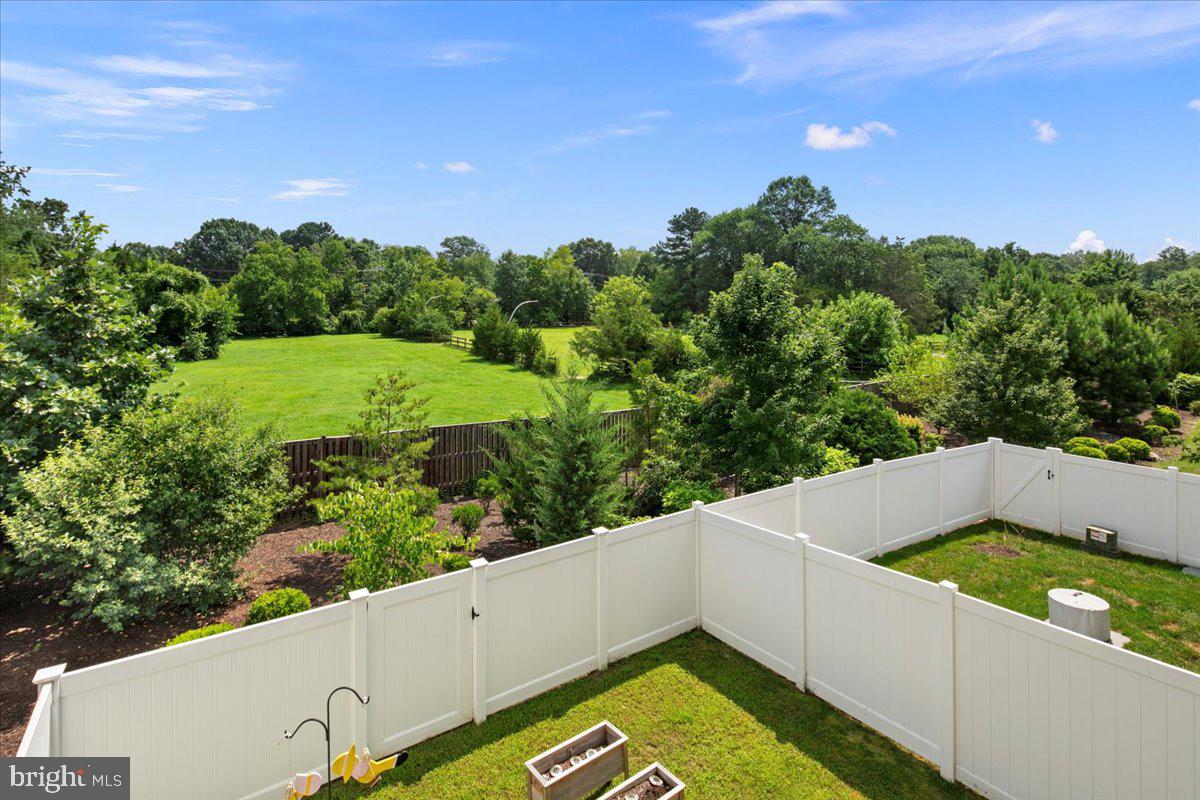 8125 BOCK FARM PL, ALEXANDRIA, Virginia 22306, 4 Bedrooms Bedrooms, ,3 BathroomsBathrooms,Residential,For sale,8125 BOCK FARM PL,VAFX2262346 MLS # VAFX2262346