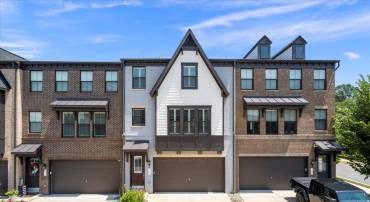 8125 BOCK FARM PL, ALEXANDRIA, Virginia 22306, 4 Bedrooms Bedrooms, ,3 BathroomsBathrooms,Residential,For sale,8125 BOCK FARM PL,VAFX2262346 MLS # VAFX2262346