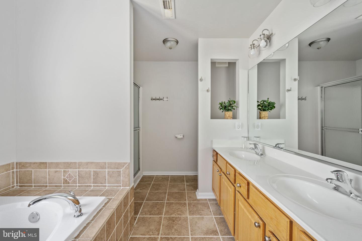 12525 KENT RD, KING GEORGE, Virginia 22485, 4 Bedrooms Bedrooms, ,2 BathroomsBathrooms,Residential,For sale,12525 KENT RD,VAKG2006904 MLS # VAKG2006904