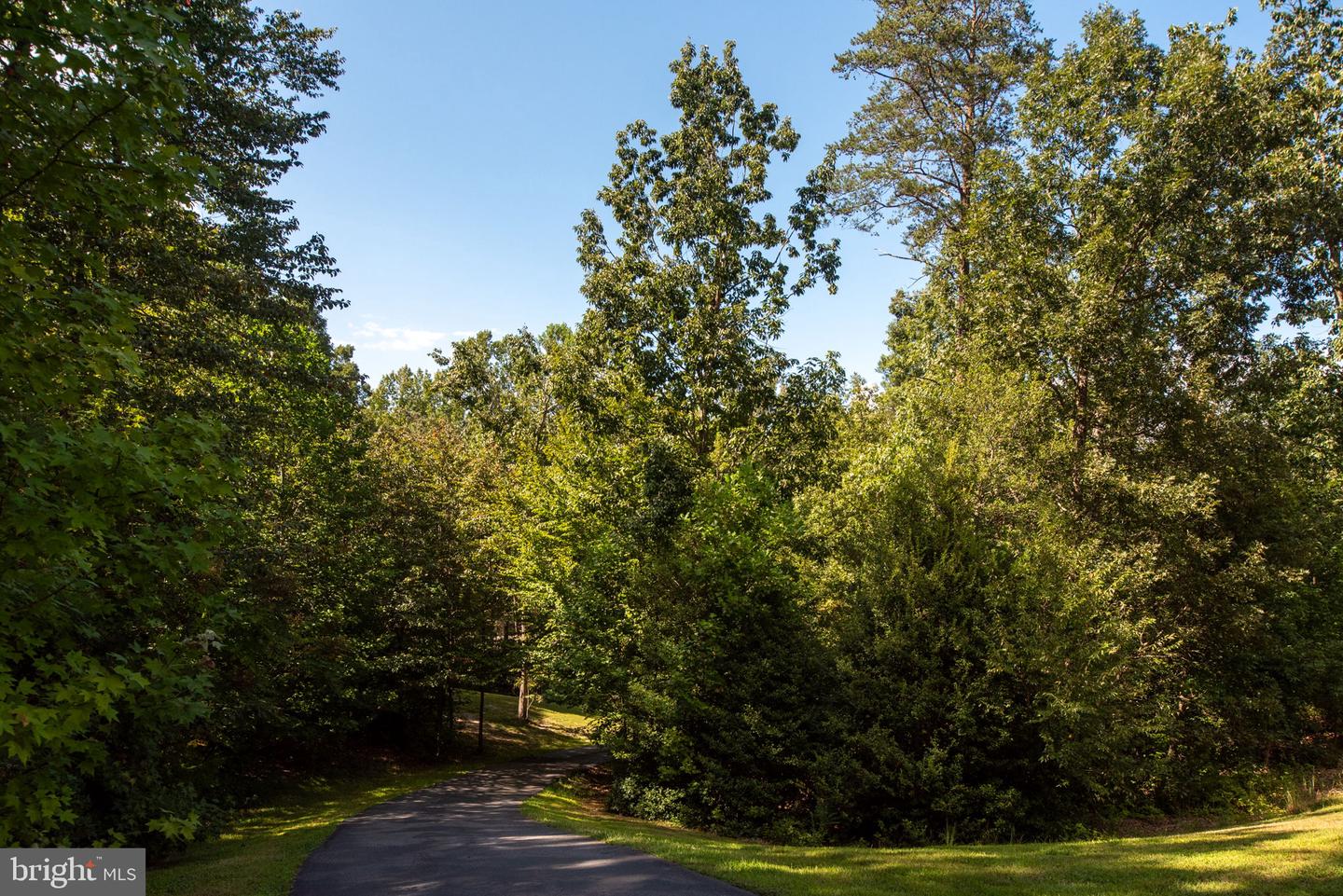 12525 KENT RD, KING GEORGE, Virginia 22485, 4 Bedrooms Bedrooms, ,2 BathroomsBathrooms,Residential,For sale,12525 KENT RD,VAKG2006904 MLS # VAKG2006904