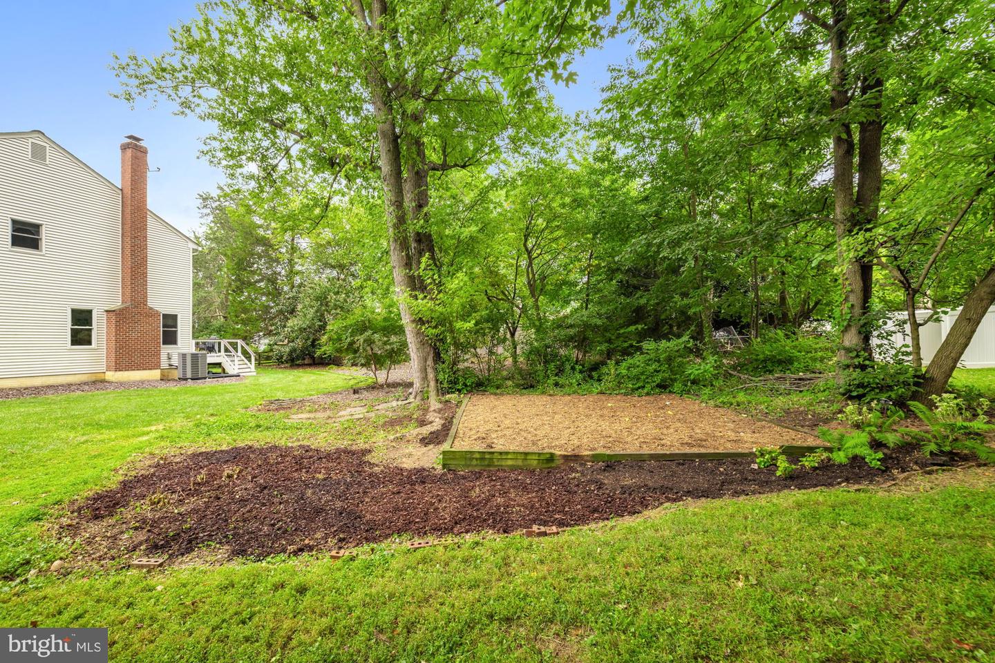 603 3RD ST, HERNDON, Virginia 20170, 4 Bedrooms Bedrooms, ,2 BathroomsBathrooms,Residential,For sale,603 3RD ST,VAFX2262408 MLS # VAFX2262408