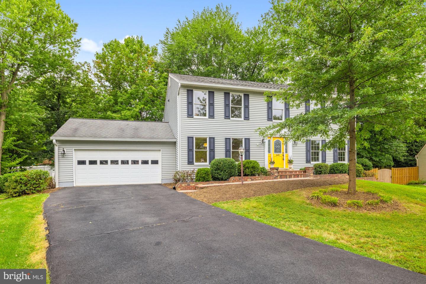 603 3RD ST, HERNDON, Virginia 20170, 4 Bedrooms Bedrooms, ,2 BathroomsBathrooms,Residential,For sale,603 3RD ST,VAFX2262408 MLS # VAFX2262408