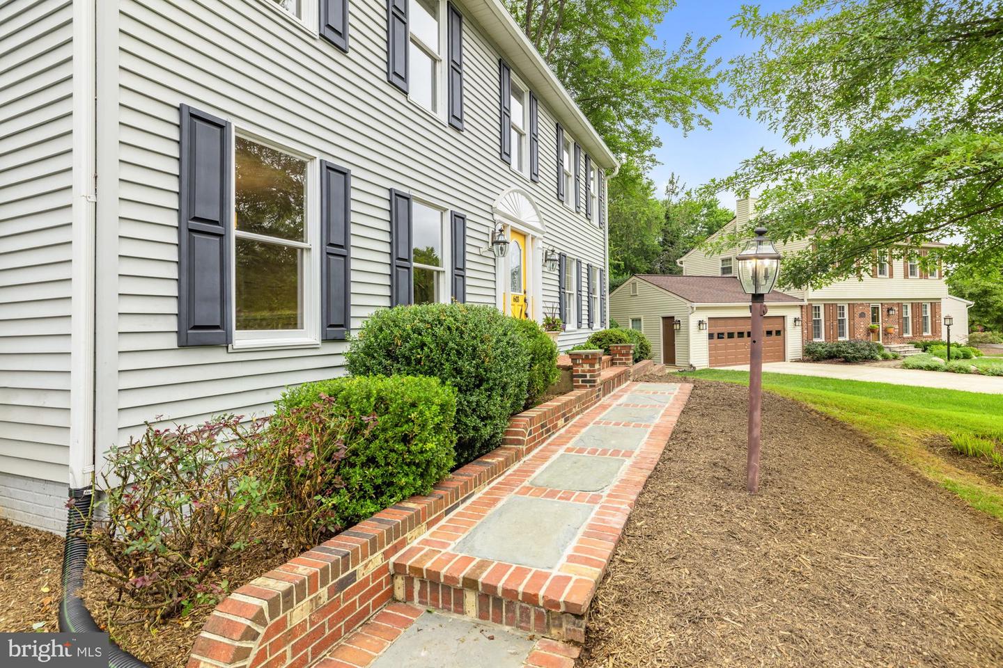 603 3RD ST, HERNDON, Virginia 20170, 4 Bedrooms Bedrooms, ,2 BathroomsBathrooms,Residential,For sale,603 3RD ST,VAFX2262408 MLS # VAFX2262408