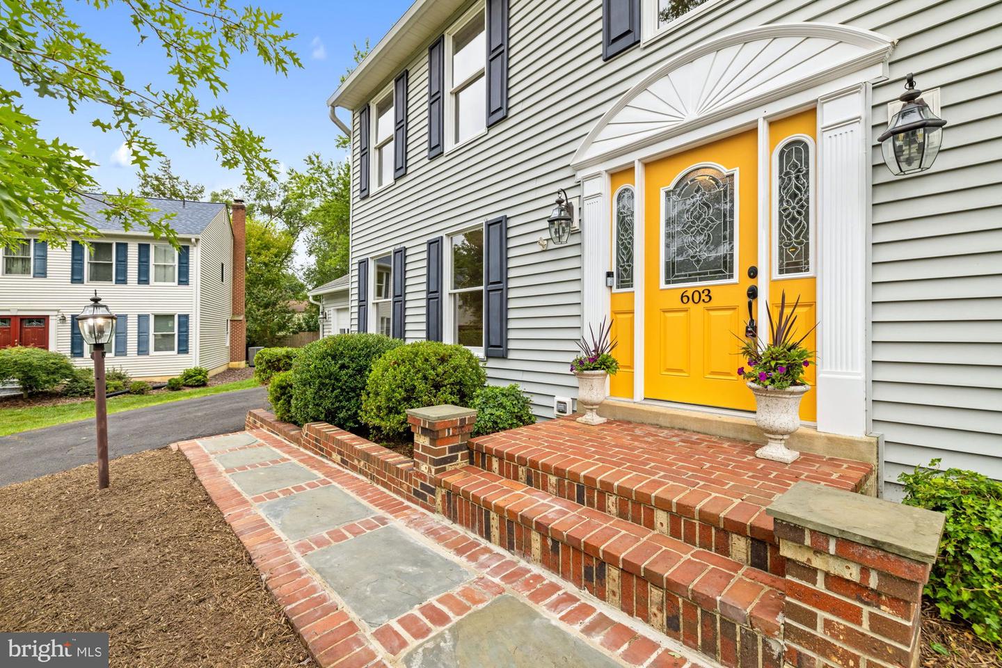 603 3RD ST, HERNDON, Virginia 20170, 4 Bedrooms Bedrooms, ,2 BathroomsBathrooms,Residential,For sale,603 3RD ST,VAFX2262408 MLS # VAFX2262408