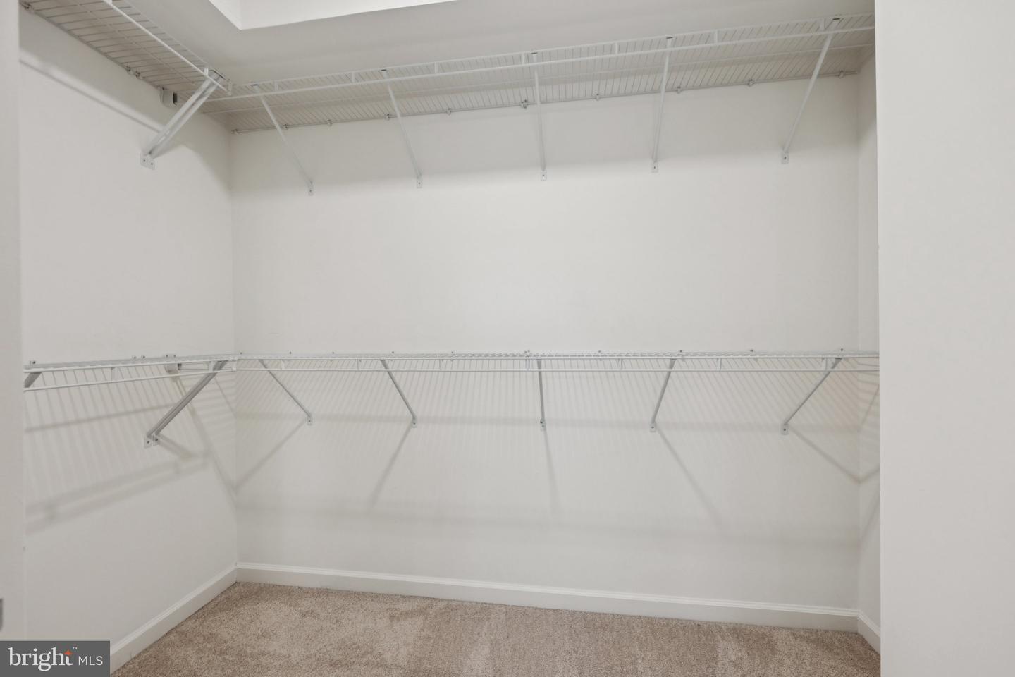 127 TOLOCKA TER NE, LEESBURG, Virginia 20176, 4 Bedrooms Bedrooms, ,3 BathroomsBathrooms,Residential,For sale,127 TOLOCKA TER NE,VALO2104988 MLS # VALO2104988