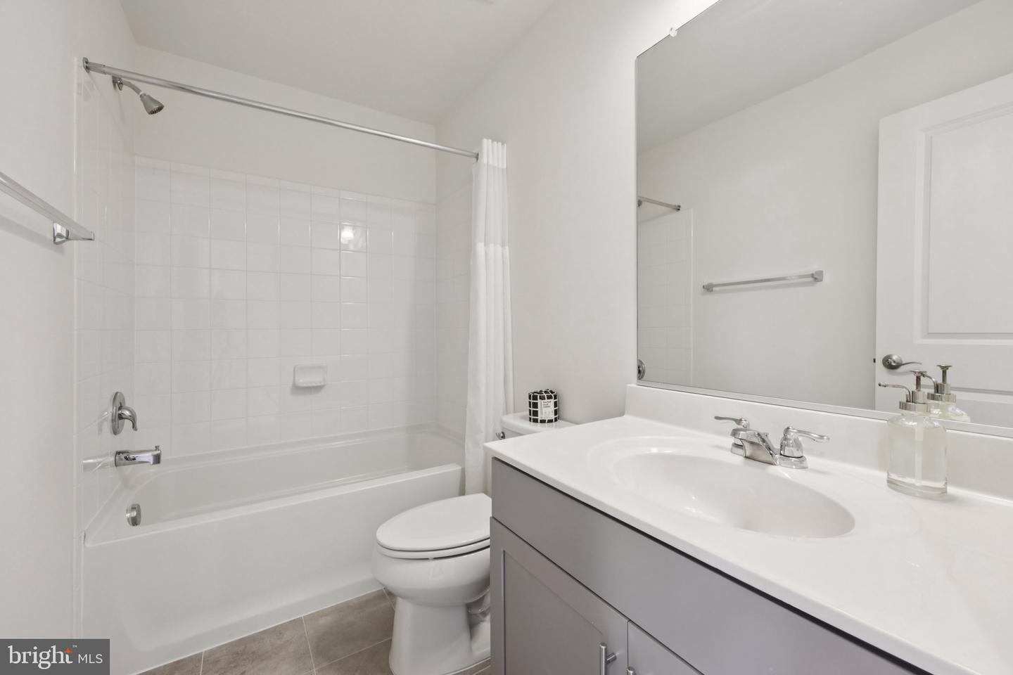 127 TOLOCKA TER NE, LEESBURG, Virginia 20176, 4 Bedrooms Bedrooms, ,3 BathroomsBathrooms,Residential,For sale,127 TOLOCKA TER NE,VALO2104988 MLS # VALO2104988