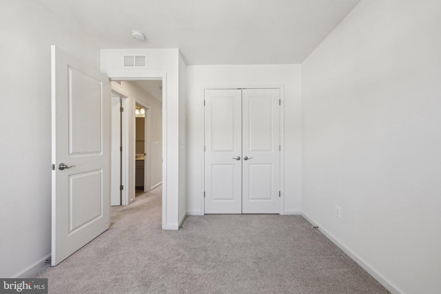 127 TOLOCKA TER NE, LEESBURG, Virginia 20176, 4 Bedrooms Bedrooms, ,3 BathroomsBathrooms,Residential,For sale,127 TOLOCKA TER NE,VALO2104988 MLS # VALO2104988