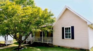 3004 LEE DRIVE EXTENDED, FREDERICKSBURG, Virginia 22408, 3 Bedrooms Bedrooms, ,2 BathroomsBathrooms,Residential,For sale,3004 LEE DRIVE EXTENDED,VASP2035650 MLS # VASP2035650