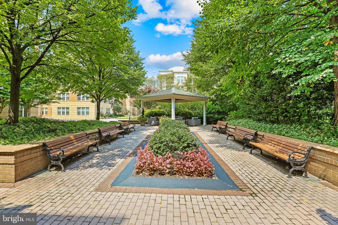12000 MARKET ST #352, RESTON, Virginia 20190, 2 Bedrooms Bedrooms, ,2 BathroomsBathrooms,Residential,For sale,12000 MARKET ST #352,VAFX2262592 MLS # VAFX2262592